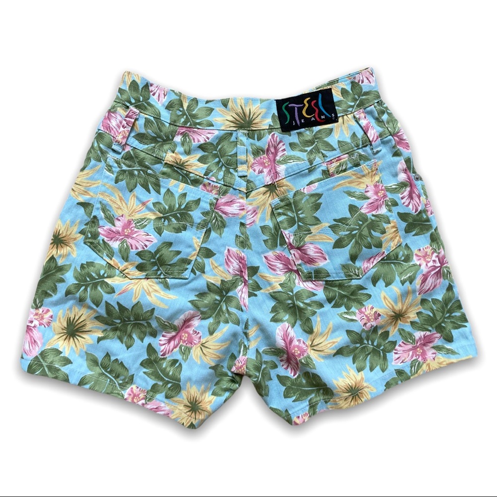 Floral Patch High Rise Denim Shorts - Risen